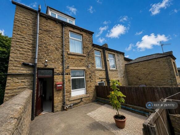 1 bed House Share to rent Image 7