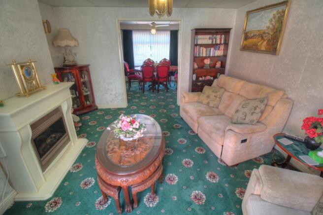 Living dining area