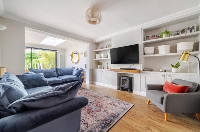 1439324-17-69dfdb...