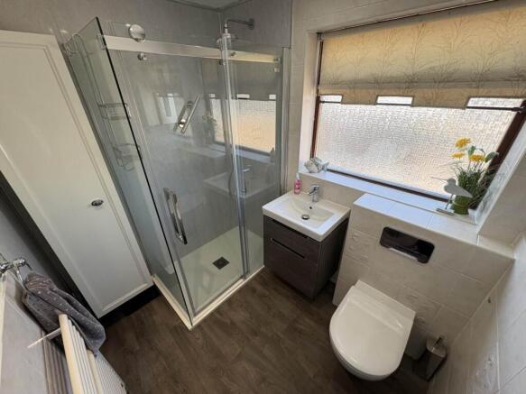 3 bed Semi-Detached for sale Image 11