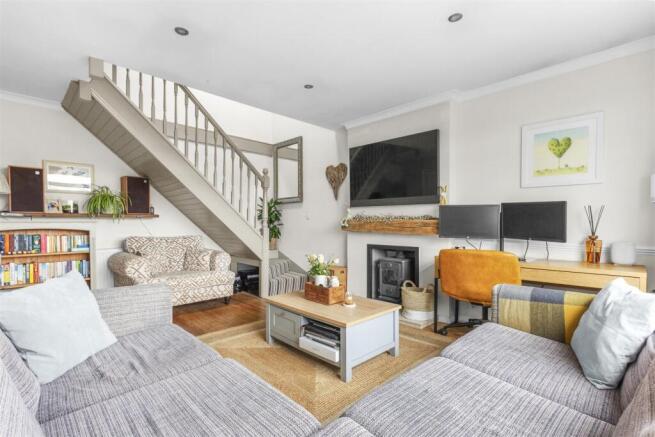 47 Arundel Road, HP12 4NF-12.jpg