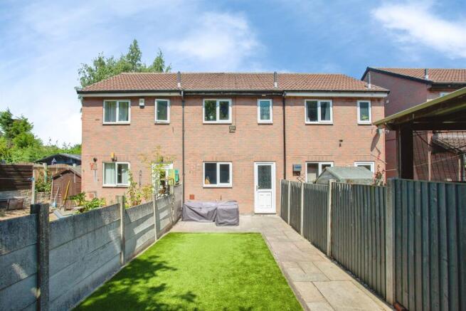 2 bed Terraced for sale Image 11