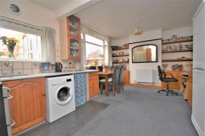 04 kitchen hoarwithy.JPG