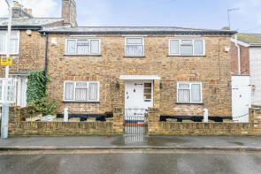 3, Haven Close, Hayes UB4 8AW