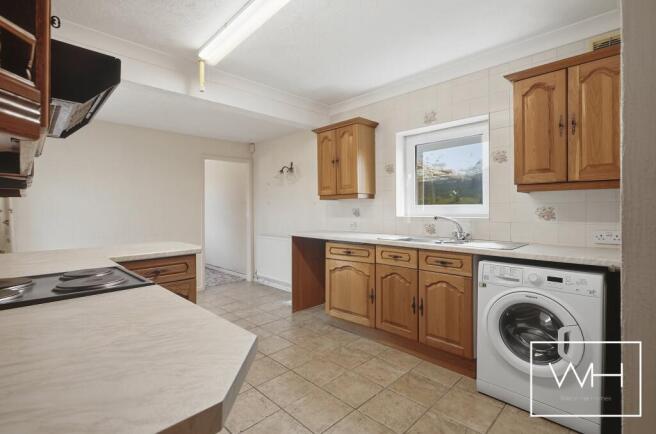 127 Pipering Lane, B