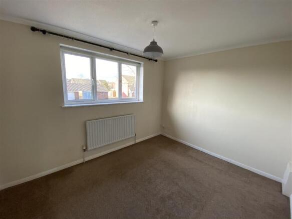 Bedroom 1.jpeg