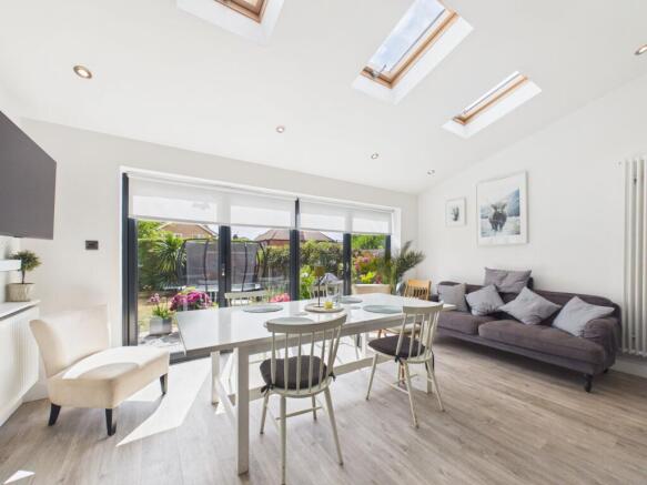 Open-Plan Living/Kitchen
