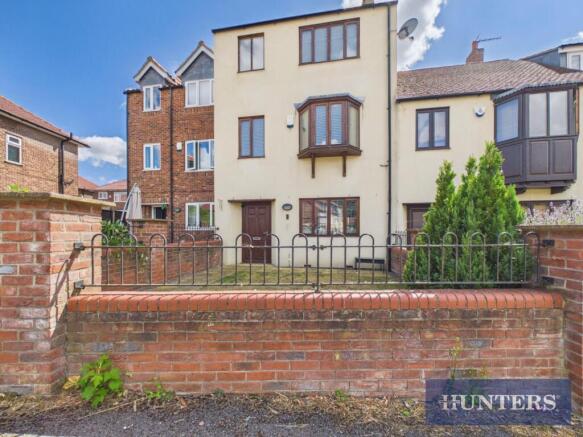 3 bed Terraced for sale in bridlington