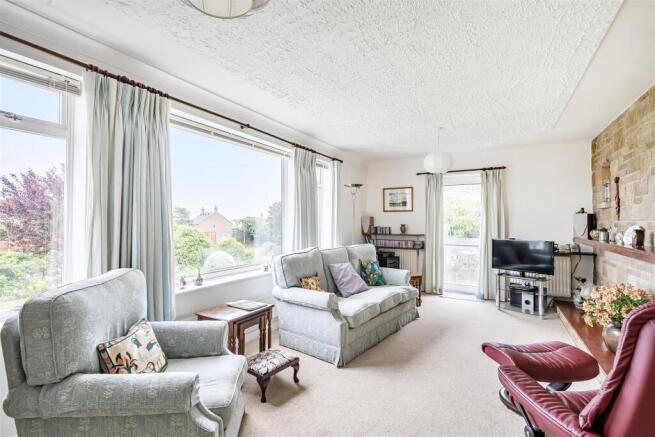 10, Rockway, Shipton Gorge, Bridport photo 4
