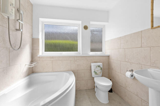 4 Sycamore Close,...