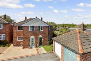 4, Mount Charles Walk, Canterbury CT4 5JS