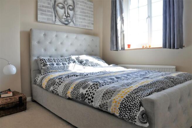 BEDROOM 2