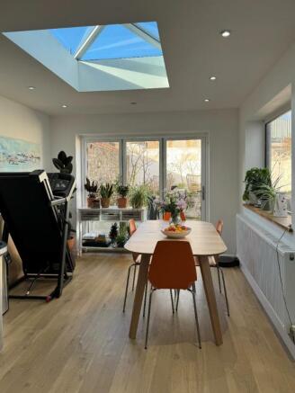 Kitchen/Dining