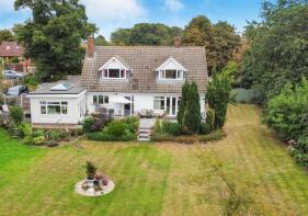 28 Moat Edge, Balderton Lane, Newark NG24 2QD