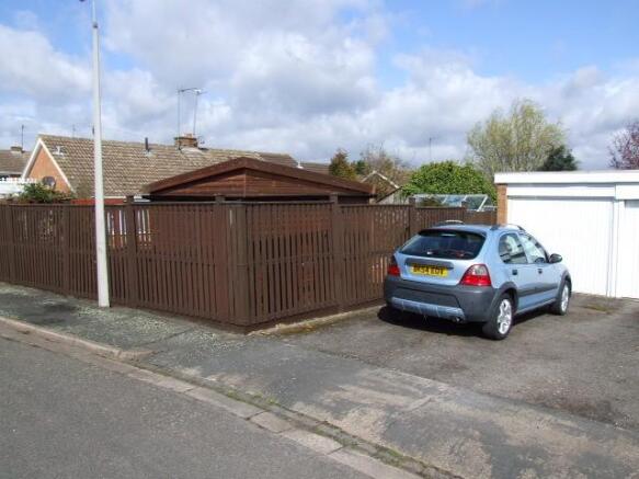 Garage/parking