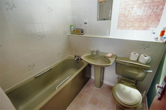 Photo 10