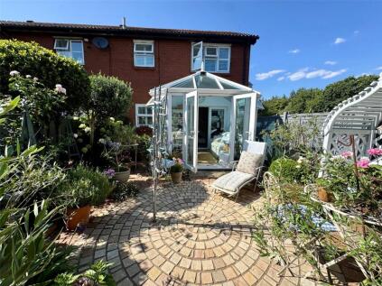 Spartina Drive, Lymington, Hampshire, SO41