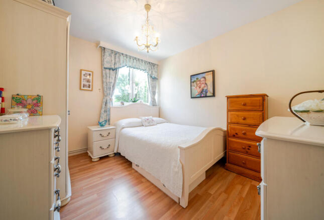 1318487-12-68626d...