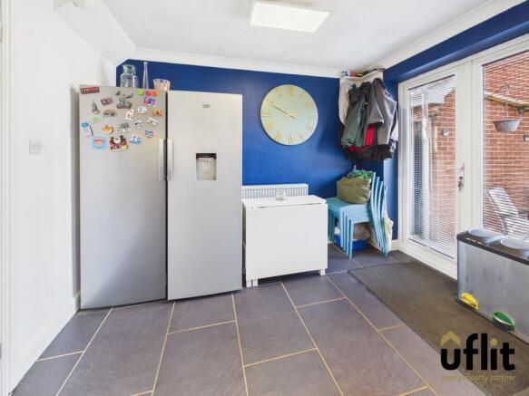 3 bed Detached for sale Image 11
