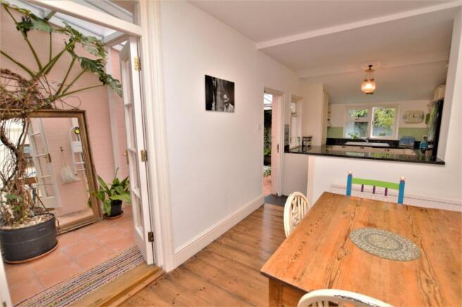 Kitchen / Breakfast