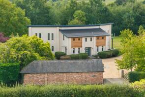 Mere Barn Farm, Milcote Road, Stratford-upon-avon CV37 8AD