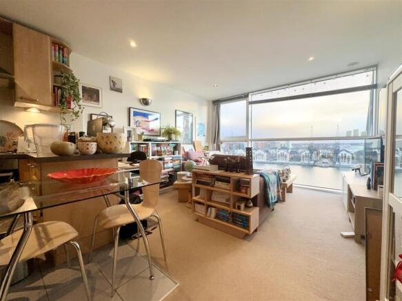 Living Area.jpg