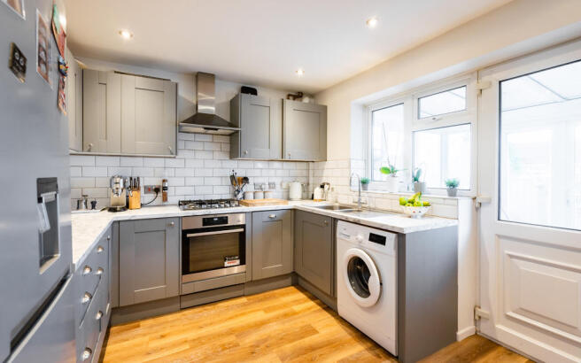 Kitchen / Dining Room