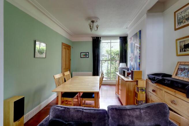 6. Dining Room 1