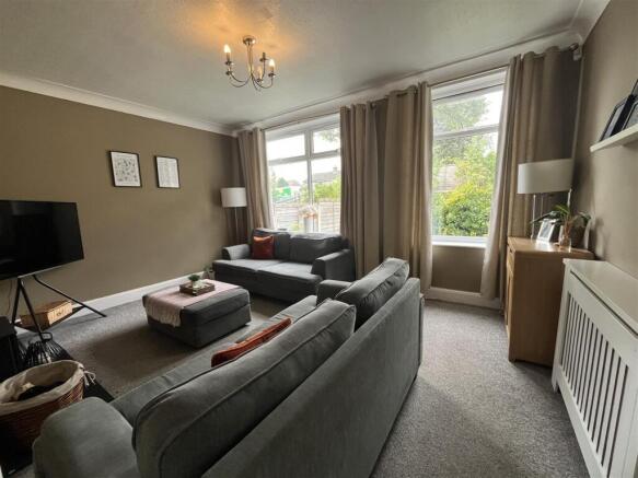 3 bed Semi-Detached for sale Image 5