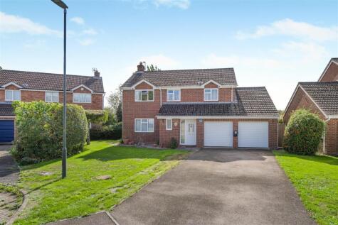 Colchester Close, Westbury-On-Severn