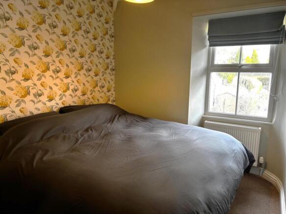 2 bed Terraced for sale Image 9
