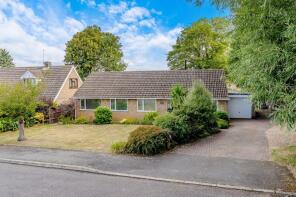 9, Bury Close, Market Harborough LE16 8XF