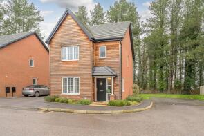 35, Red Oak Drive, Lea Castle, Kidderminster DY10 3GH