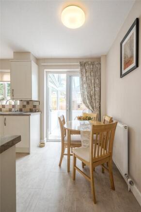 2 bed House for sale Image 10