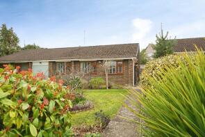 5, Chelsea Close, Cheltenham GL53 7QN