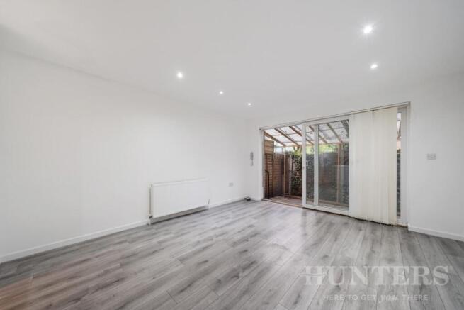 6 Morland Place N15 5EJ-11.jpg