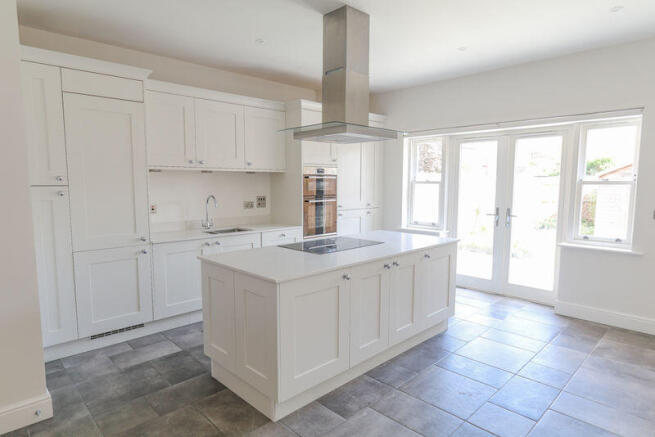 Kitchen pic 2