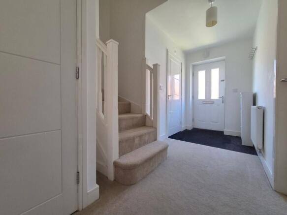 4 bed Detached for sale Image 6