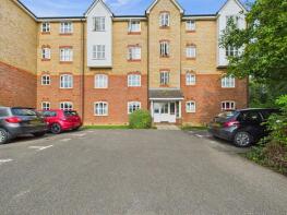 34, Friarscroft Way, Aylesbury HP20 2TE