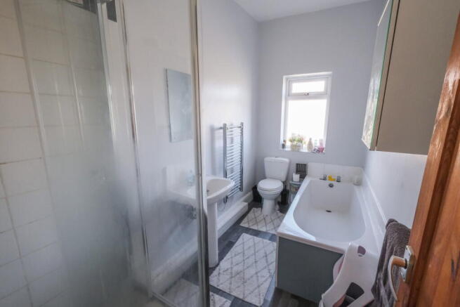 2 bed Terraced for sale Image 12
