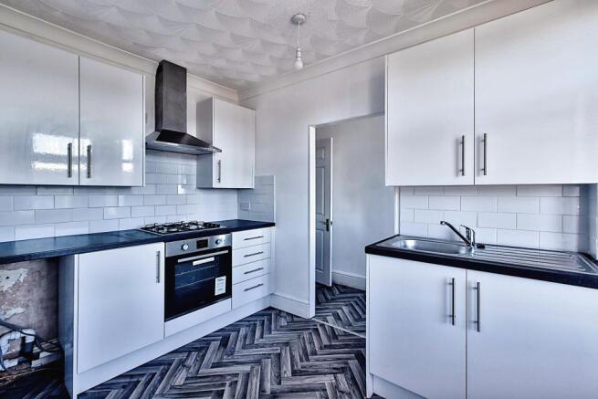 Kitchen 1
