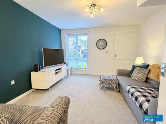 Deepdale Avenue, Stockton-On-Tees, TS18 2QE photo 4
