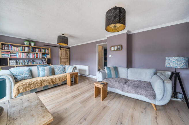 1382897-11-69c2aa...