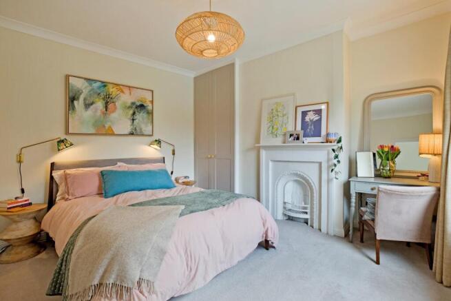 3 bed Terraced for sale Image 8