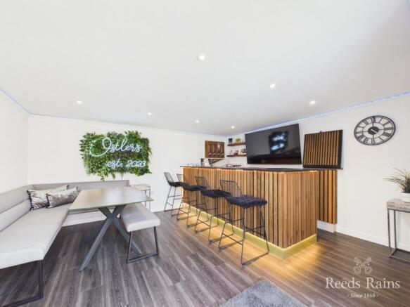 Garden Room/Bar