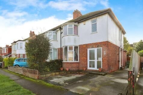 Melwood Grove, York, YO26 5RE