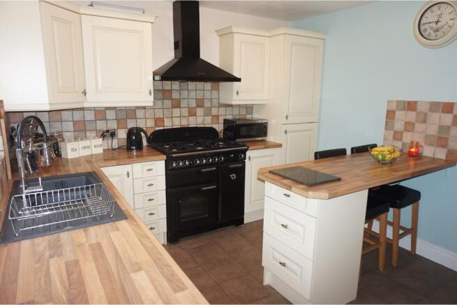 Kitchen / Breakfast