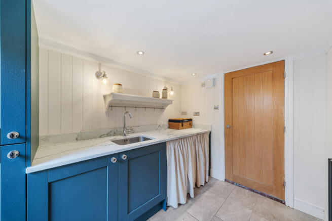 35 STETCHWORTH ROAD-27.jpg