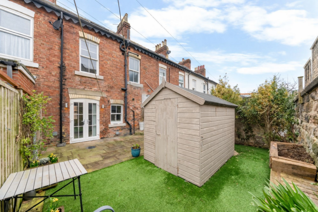 3 bed Terraced for sale Image 4