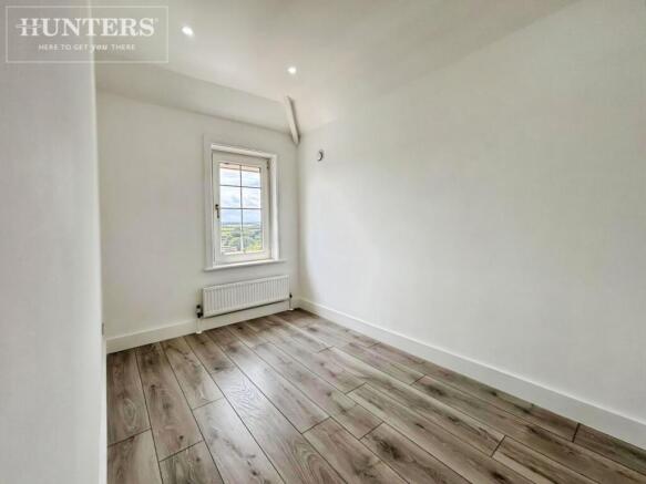 3 bed Semi-Detached for sale Image 9